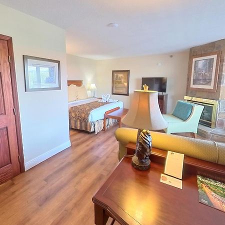 Arbors At Island Landing Hotel & Suites Pigeon Forge Dış mekan fotoğraf
