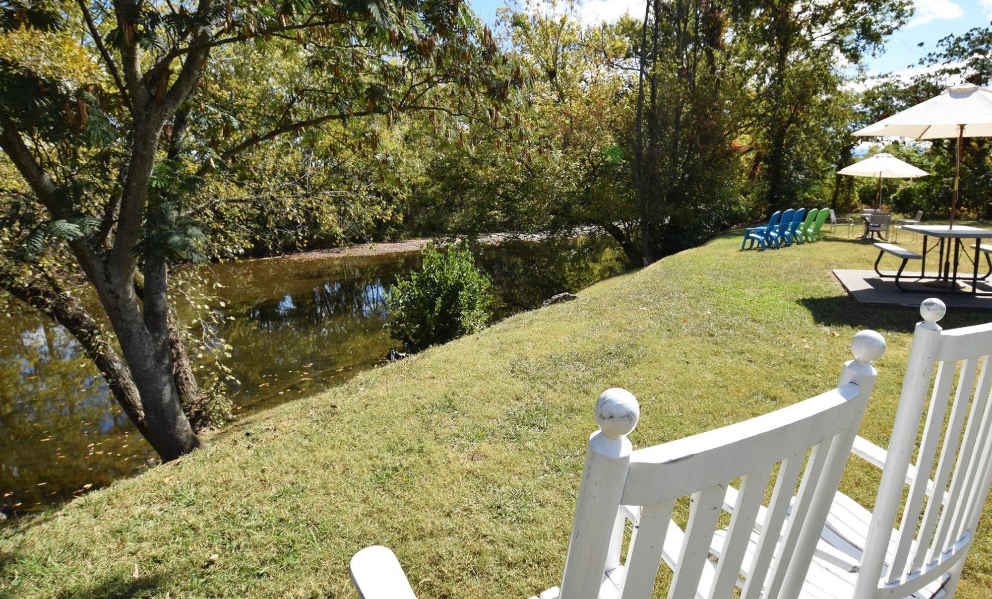 Arbors At Island Landing Hotel & Suites Pigeon Forge Dış mekan fotoğraf